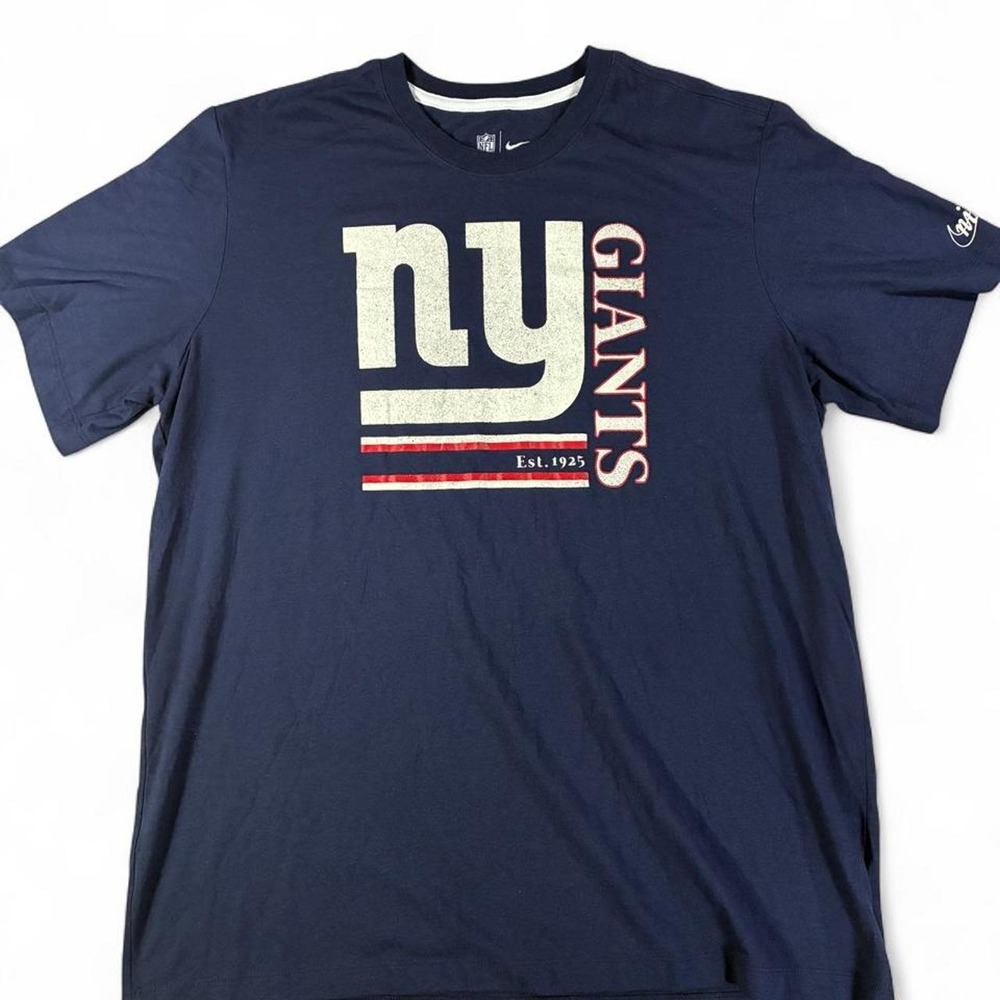 Nike New York Giants navy blue graphic tahirt. Mens size XXL. NFL x Nike